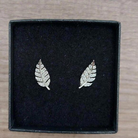 925 Sterling Silver Feather Earrings - Picture 2 of 9